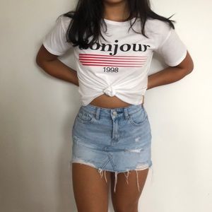 Bonjour Tee